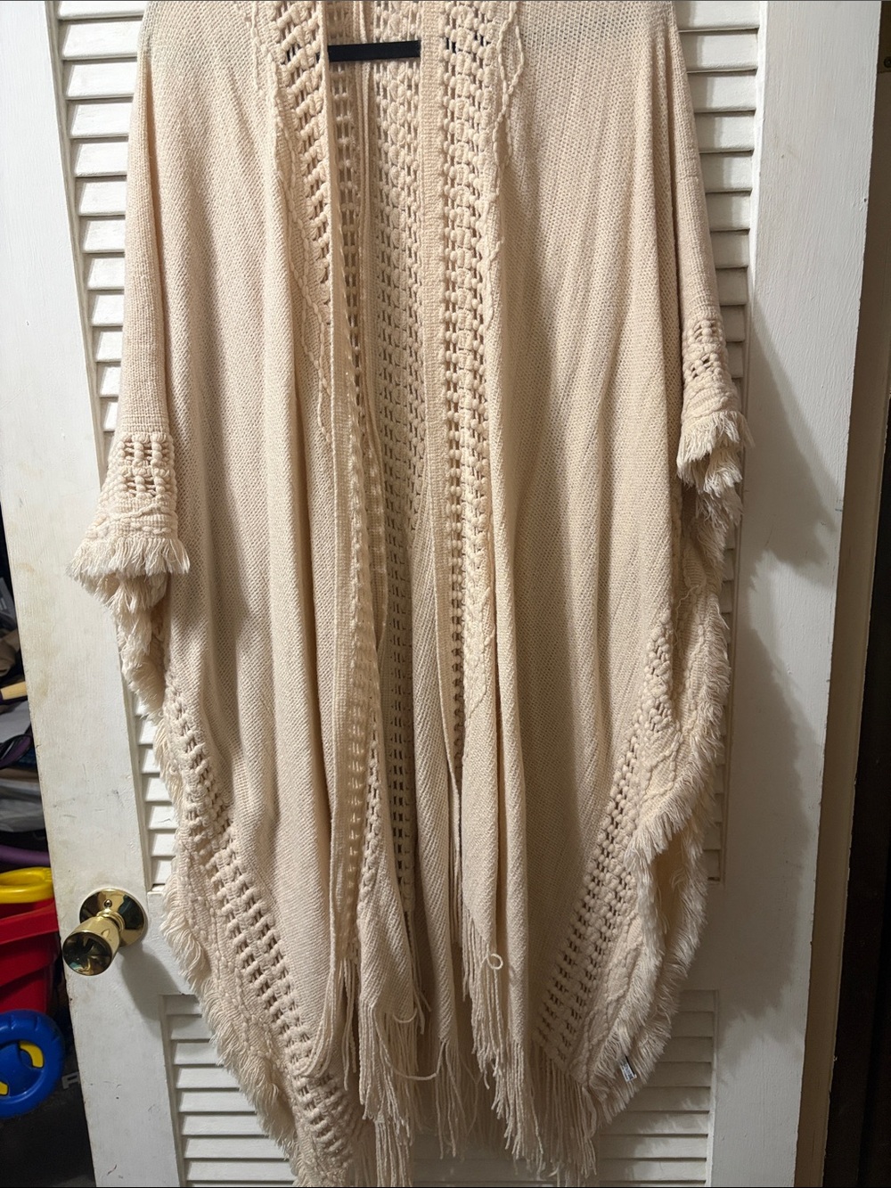 Source Unknown Cream Fringe Open-Front Knit Poncho
